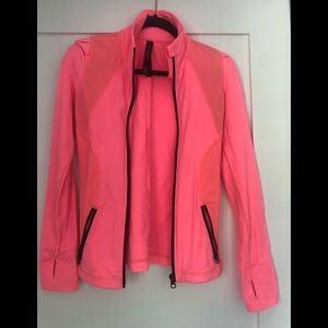 Lorna Jane long sleeve zip up size xs